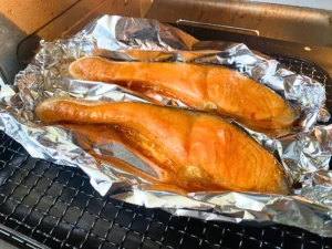 アイリスオオヤマのリクックで焼いた塩鮭