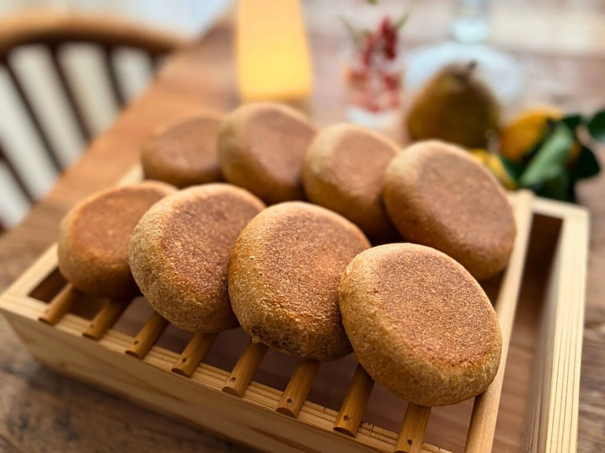 自家製ブランパンをトーストする様子